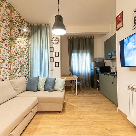 Apartamento Casa Vacanze Partenope Nápoles Exterior foto