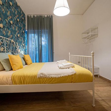 Apartamento Casa Vacanze Partenope Nápoles Exterior foto