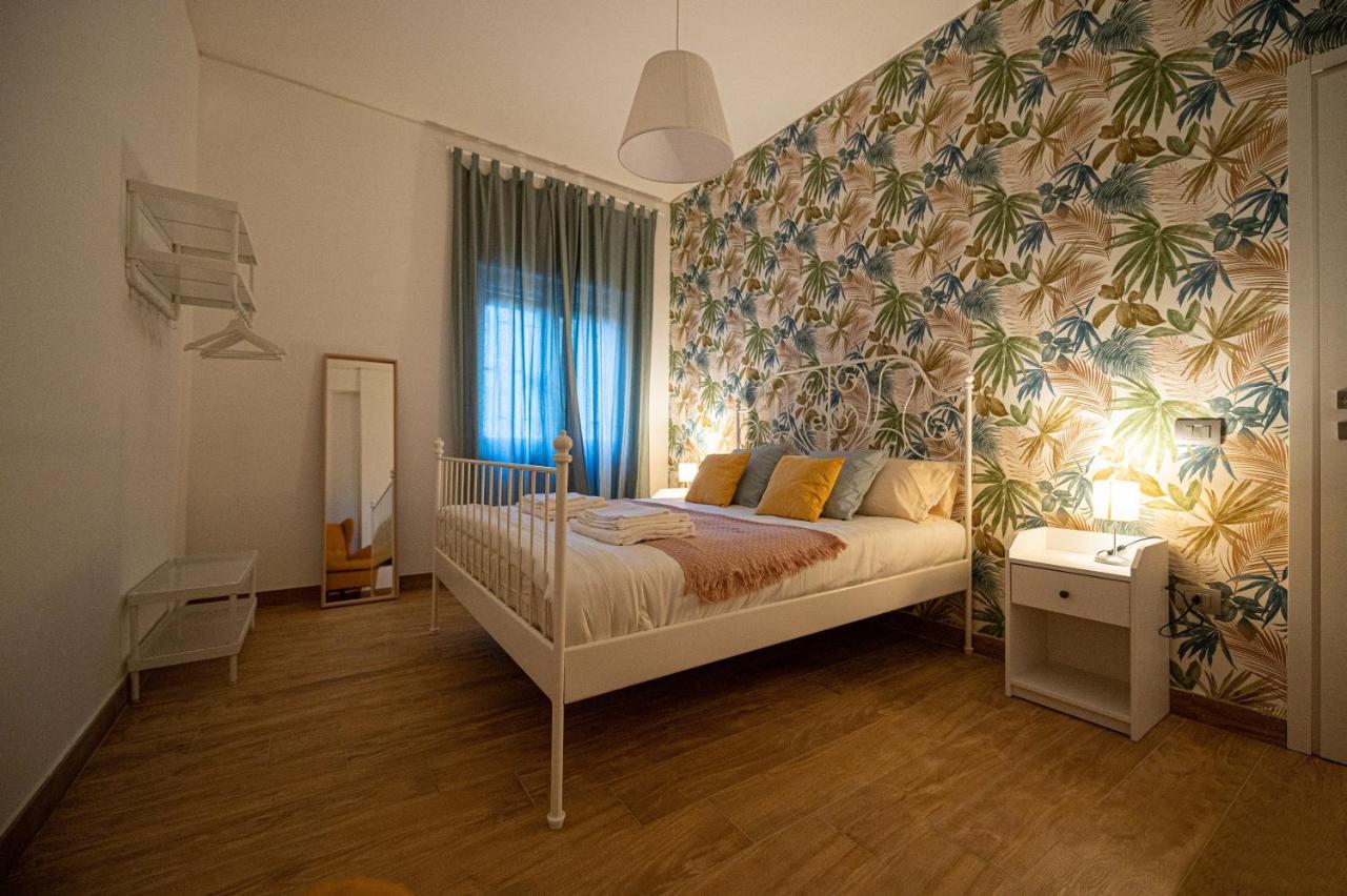 Apartamento Casa Vacanze Partenope Nápoles Exterior foto