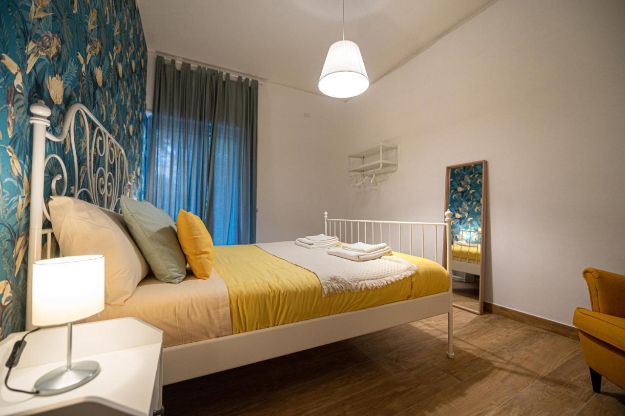 Apartamento Casa Vacanze Partenope Nápoles Exterior foto